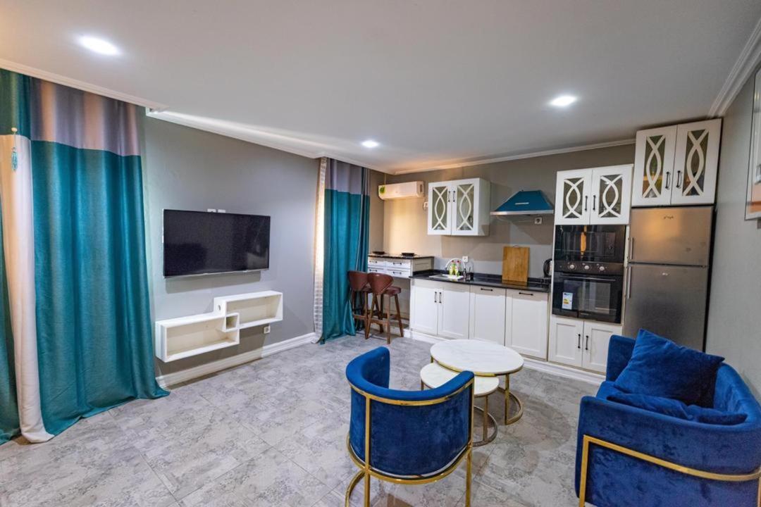 Villa Magnum Дуала Екстериор снимка
